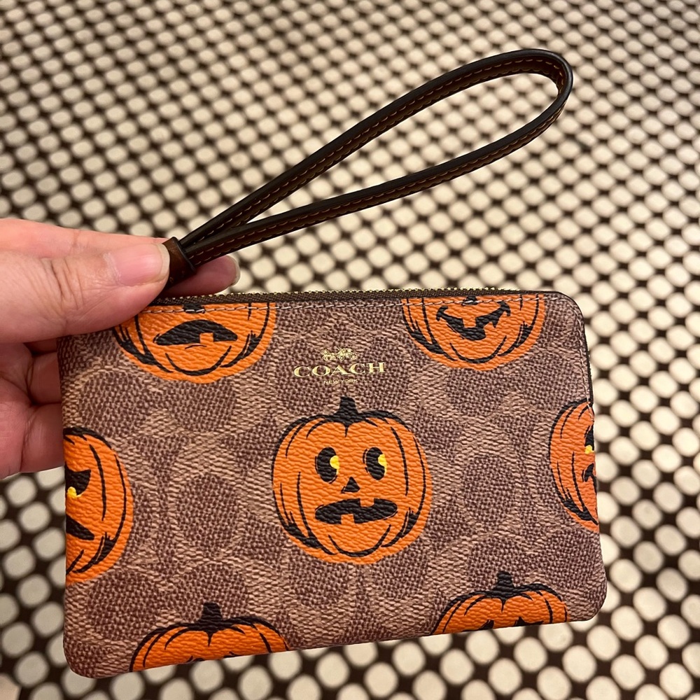 COACH Brown & Orange Pumpkin Wristlet Halloween NWOT